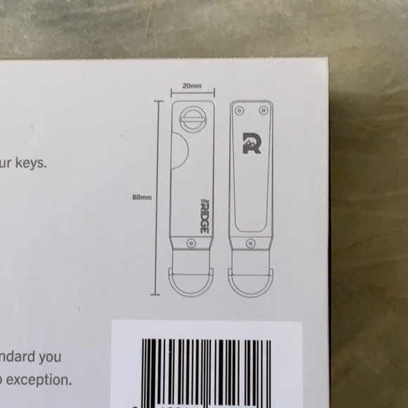 The Ridge 24 Karat Gold Key Case - Picture 3 of 11